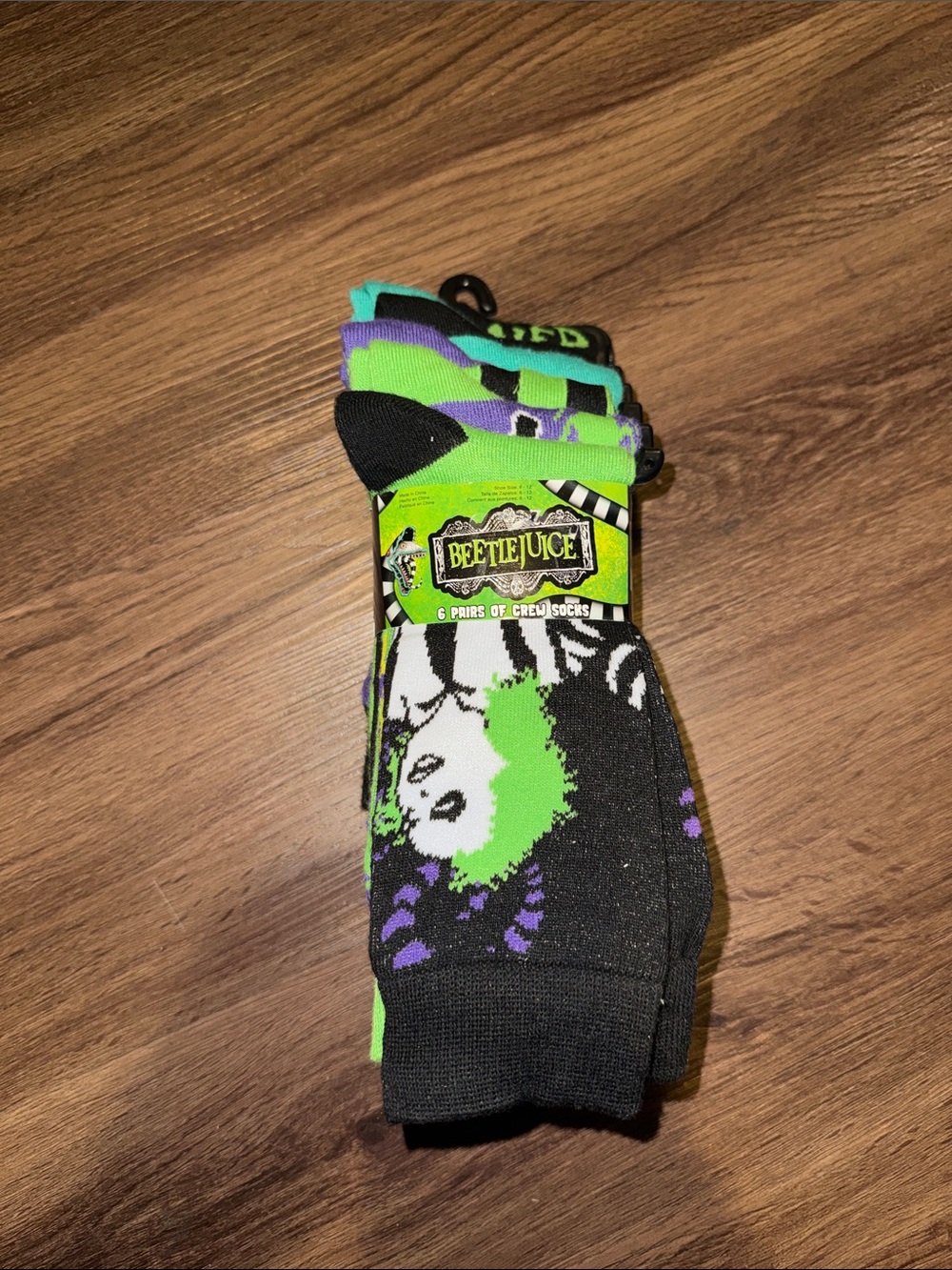 Beetlejuice NWT Men’s Crew Socks - Black & Green (6-Pack) Size 6-12